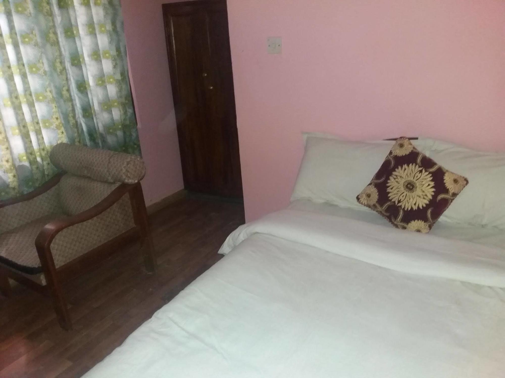 Kings Land Hotel Katmandu Dış mekan fotoğraf